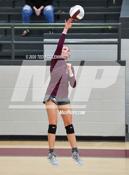 Thumbnail 2 in Harmony Grove @ Perryville photogallery.