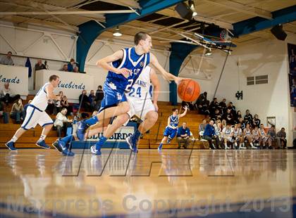 Thumbnail 3 in Covington Catholic @ Highlands photogallery.