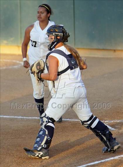 Thumbnail 3 in Etiwanda vs. Vista Murrieta (CIF SS D2 Final) photogallery.