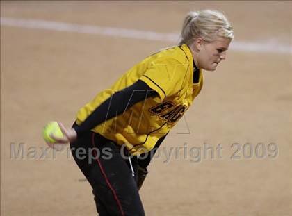 Thumbnail 1 in Etiwanda vs. Vista Murrieta (CIF SS D2 Final) photogallery.