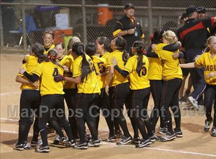 Thumbnail 3 in Etiwanda vs. Vista Murrieta (CIF SS D2 Final) photogallery.