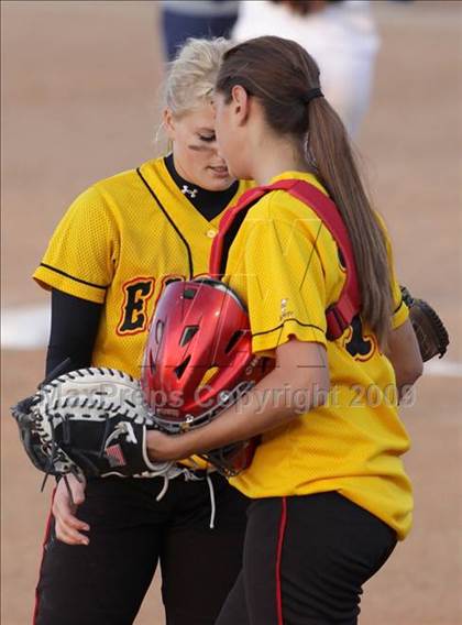 Thumbnail 3 in Etiwanda vs. Vista Murrieta (CIF SS D2 Final) photogallery.