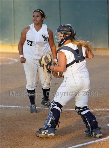Thumbnail 2 in Etiwanda vs. Vista Murrieta (CIF SS D2 Final) photogallery.