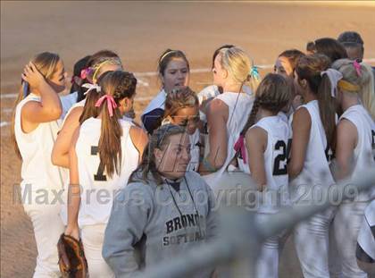 Thumbnail 2 in Etiwanda vs. Vista Murrieta (CIF SS D2 Final) photogallery.