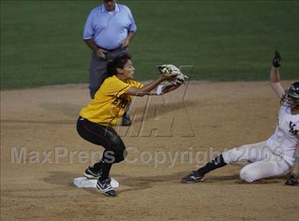 Thumbnail 3 in Etiwanda vs. Vista Murrieta (CIF SS D2 Final) photogallery.