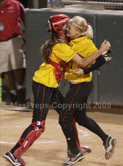 Thumbnail 1 in Etiwanda vs. Vista Murrieta (CIF SS D2 Final) photogallery.