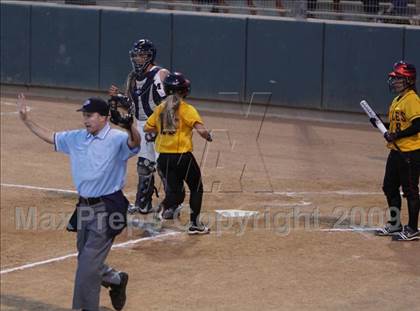 Thumbnail 3 in Etiwanda vs. Vista Murrieta (CIF SS D2 Final) photogallery.