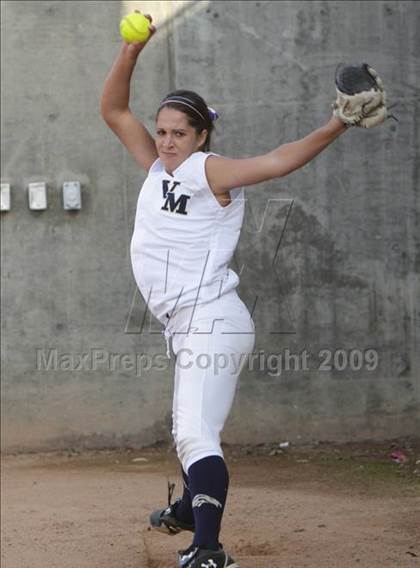 Thumbnail 2 in Etiwanda vs. Vista Murrieta (CIF SS D2 Final) photogallery.