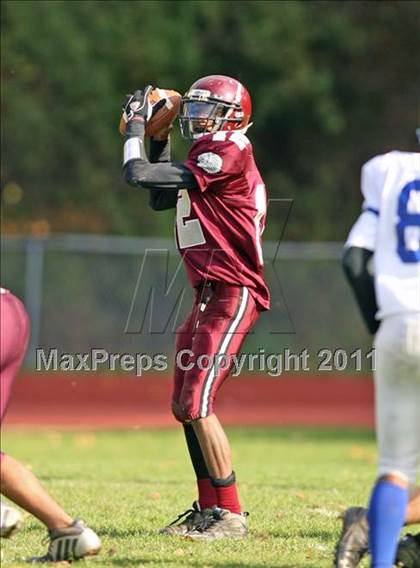 Thumbnail 1 in Farmington vs Hall photogallery.