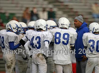 Thumbnail 1 in Farmington vs Hall photogallery.