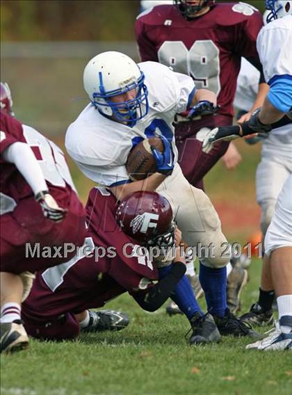 Thumbnail 2 in Farmington vs Hall photogallery.