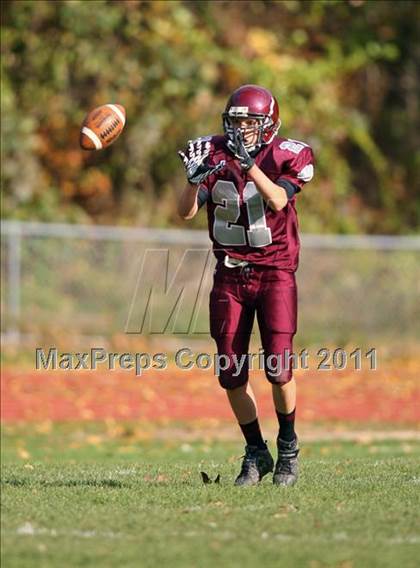 Thumbnail 1 in Farmington vs Hall photogallery.