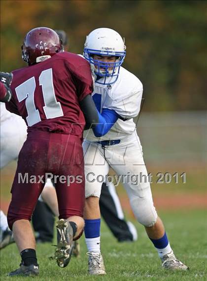 Thumbnail 2 in Farmington vs Hall photogallery.