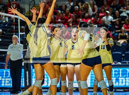 Thumbnail 1 in O'Connor vs. Dawson (UIL Volleyball 6A D1 State Semifinals) photogallery.