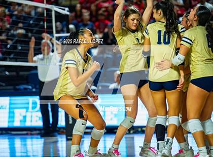 Thumbnail 2 in O'Connor vs. Dawson (UIL Volleyball 6A D1 State Semifinals) photogallery.