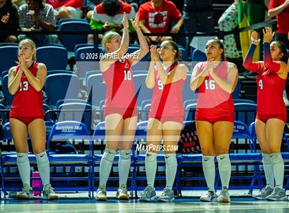 Thumbnail 1 in O'Connor vs. Dawson (UIL Volleyball 6A D1 State Semifinals) photogallery.