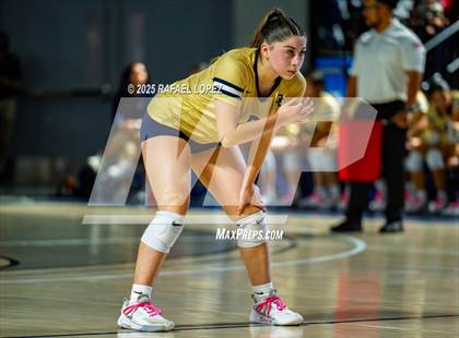 Thumbnail 2 in O'Connor vs. Dawson (UIL Volleyball 6A D1 State Semifinals) photogallery.