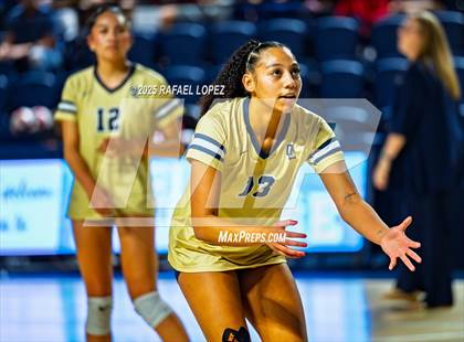 Thumbnail 3 in O'Connor vs. Dawson (UIL Volleyball 6A D1 State Semifinals) photogallery.