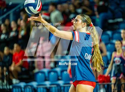 Thumbnail 1 in O'Connor vs. Dawson (UIL Volleyball 6A D1 State Semifinals) photogallery.