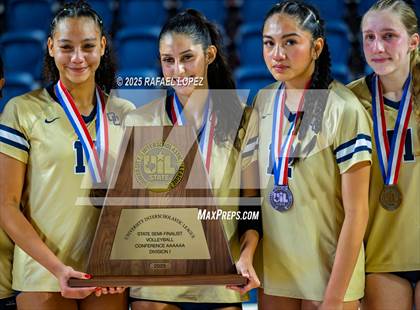 Thumbnail 1 in O'Connor vs. Dawson (UIL Volleyball 6A D1 State Semifinals) photogallery.