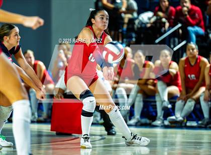 Thumbnail 1 in O'Connor vs. Dawson (UIL Volleyball 6A D1 State Semifinals) photogallery.