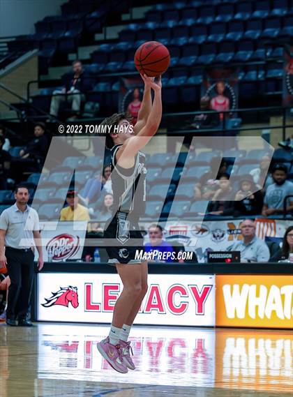 Thumbnail 2 in Mansfield Timberview vs. Guyer (Whataburger Classic) photogallery.