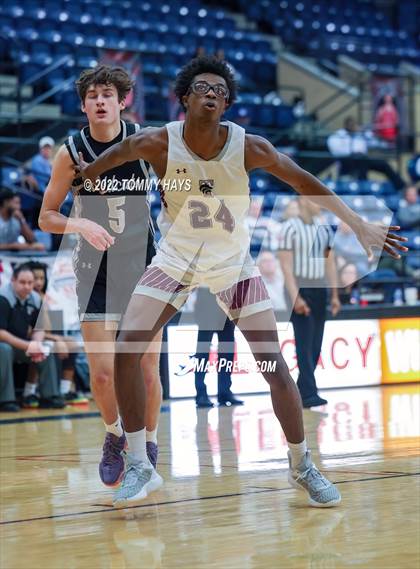 Thumbnail 2 in Mansfield Timberview vs. Guyer (Whataburger Classic) photogallery.