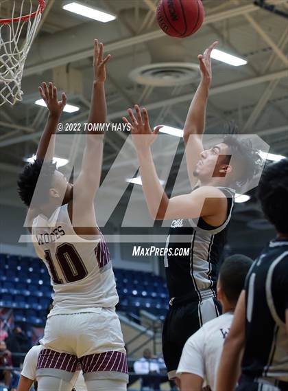 Thumbnail 2 in Mansfield Timberview vs. Guyer (Whataburger Classic) photogallery.