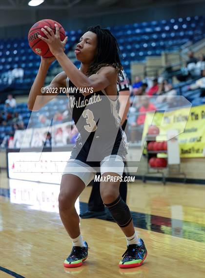 Thumbnail 2 in Mansfield Timberview vs. Guyer (Whataburger Classic) photogallery.