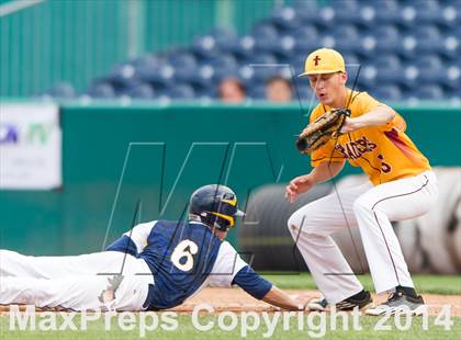 Thumbnail 3 in Devon Prep vs. Elk County Catholic (PIAA Class A Final) photogallery.