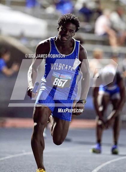 Thumbnail 1 in FHSAA Class 1A Final (4 x 400m) photogallery.