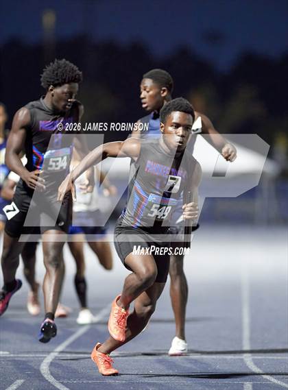 Thumbnail 1 in FHSAA Class 1A Final (4 x 400m) photogallery.