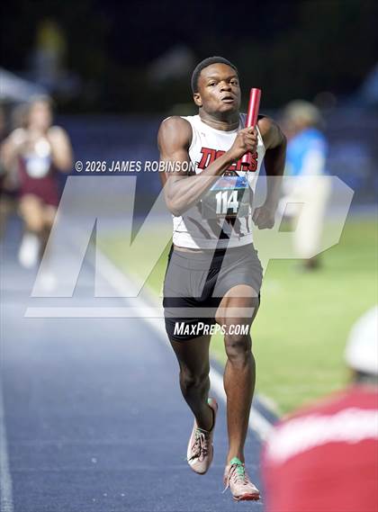 Thumbnail 3 in FHSAA Class 1A Final (4 x 400m) photogallery.
