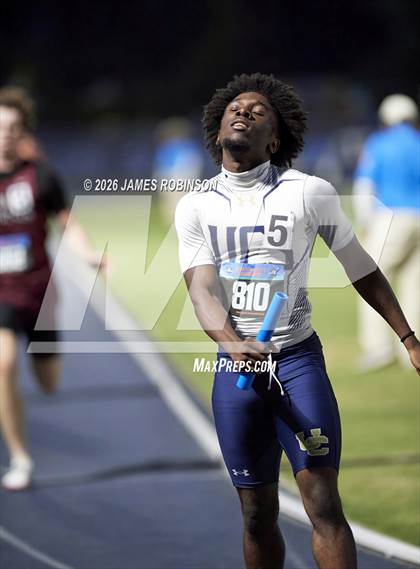 Thumbnail 2 in FHSAA Class 1A Final (4 x 400m) photogallery.