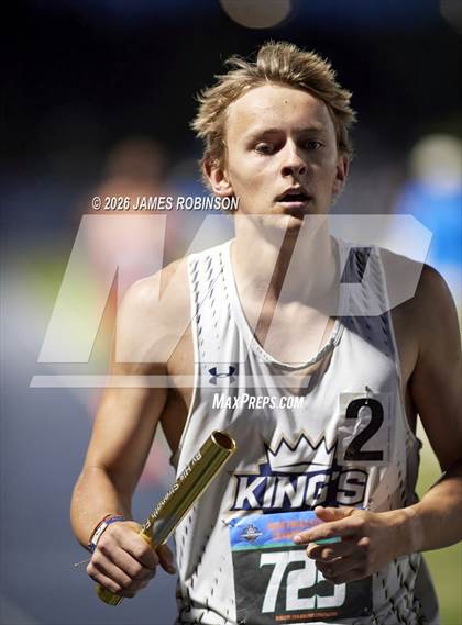 Thumbnail 1 in FHSAA Class 1A Final (4 x 400m) photogallery.