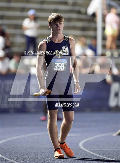 Thumbnail 2 in FHSAA Class 1A Final (4 x 400m) photogallery.
