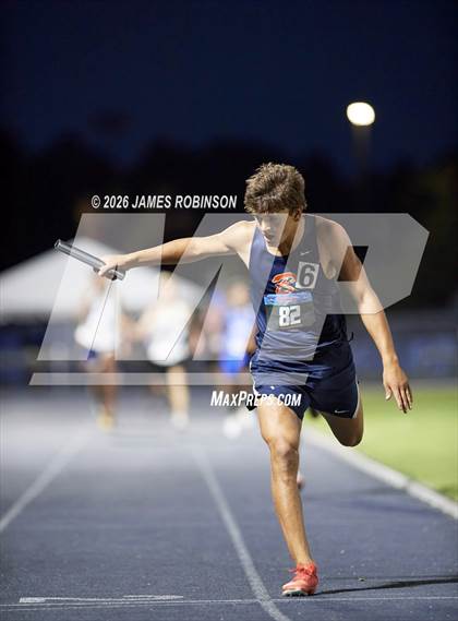 Thumbnail 2 in FHSAA Class 1A Final (4 x 400m) photogallery.