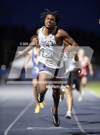 Thumbnail 3 in FHSAA Class 1A Final (4 x 400m) photogallery.