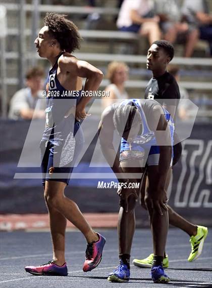 Thumbnail 3 in FHSAA Class 1A Final (4 x 400m) photogallery.