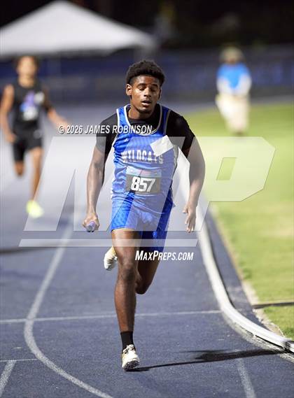 Thumbnail 2 in FHSAA Class 1A Final (4 x 400m) photogallery.