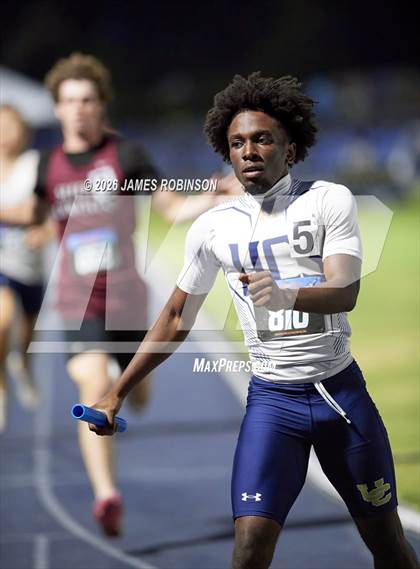 Thumbnail 2 in FHSAA Class 1A Final (4 x 400m) photogallery.