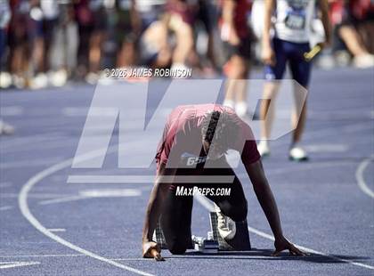Thumbnail 3 in FHSAA Class 1A Final (4 x 400m) photogallery.
