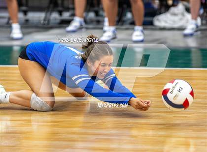 Thumbnail 3 in Pleasant Grove vs. American Fork (UHSAA 6A Second Round) photogallery.