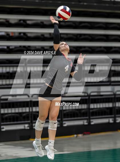 Thumbnail 2 in Pleasant Grove vs. American Fork (UHSAA 6A Second Round) photogallery.