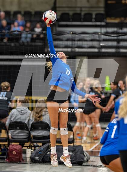 Thumbnail 3 in Pleasant Grove vs. American Fork (UHSAA 6A Second Round) photogallery.