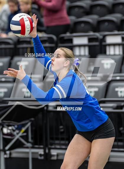 Thumbnail 1 in Pleasant Grove vs. American Fork (UHSAA 6A Second Round) photogallery.
