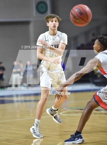 Thumbnail 3 in Miramar vs. Grandview (Tarkanian Classic) photogallery.
