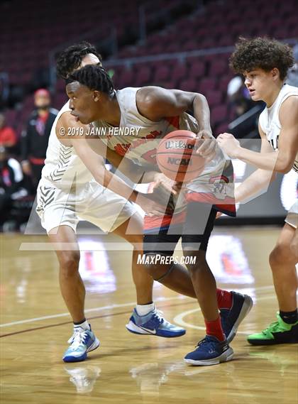 Thumbnail 3 in Miramar vs. Grandview (Tarkanian Classic) photogallery.