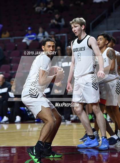 Thumbnail 3 in Miramar vs. Grandview (Tarkanian Classic) photogallery.