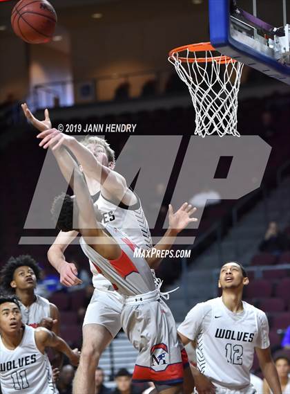 Thumbnail 2 in Miramar vs. Grandview (Tarkanian Classic) photogallery.